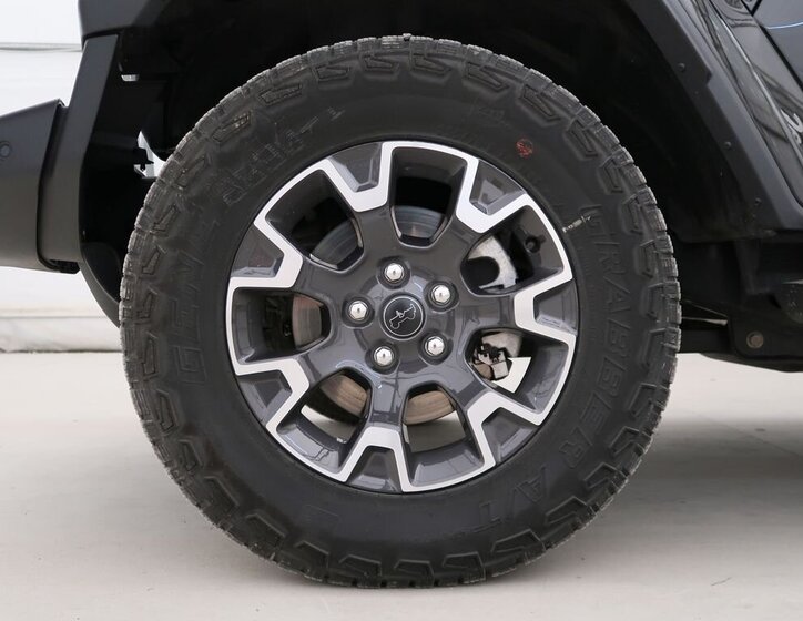 Jeep Wrangler SUV / Terénní 2,0 l 200 kw