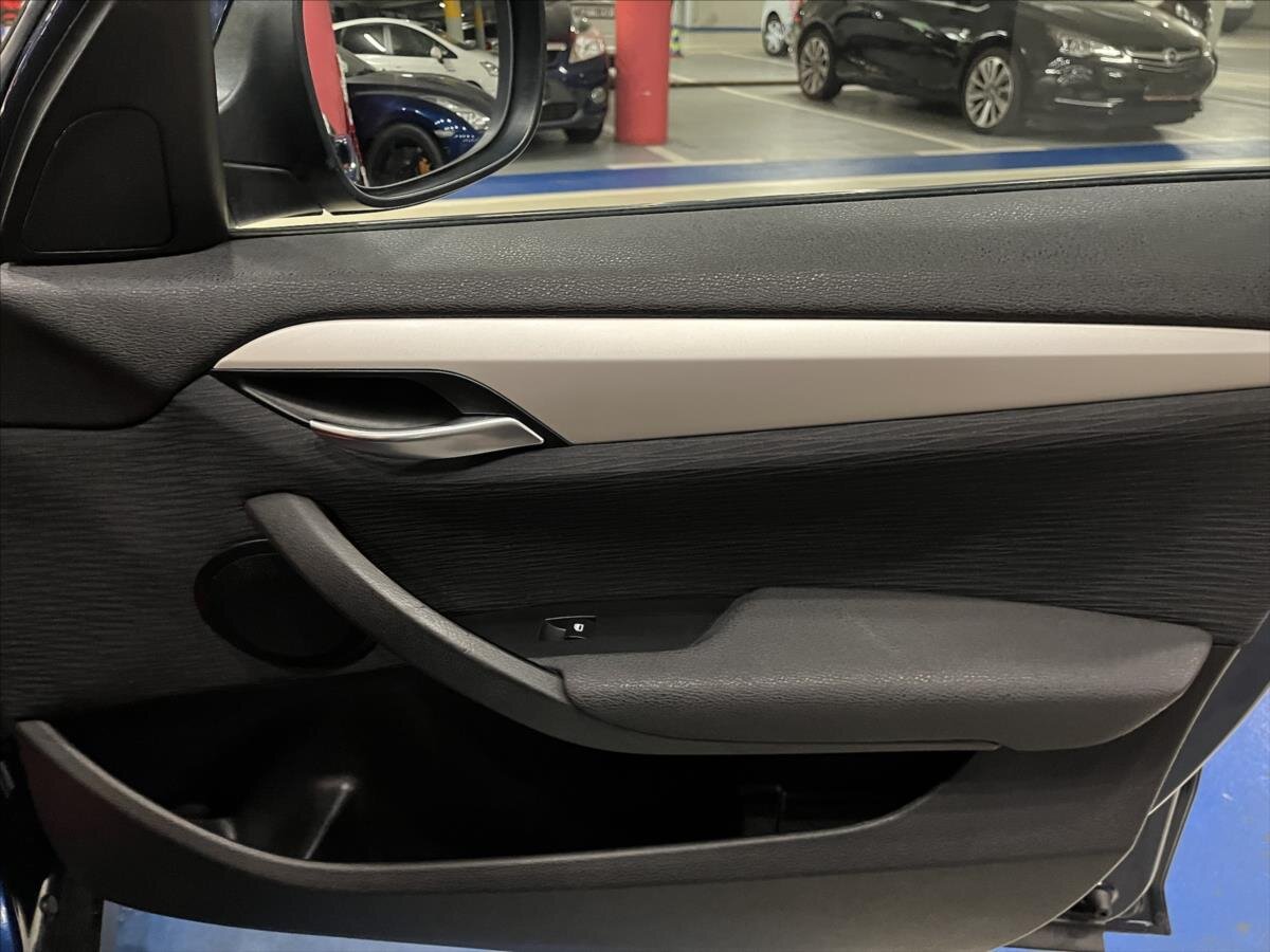 BMW X1 SUV 2,0 l 105 kw