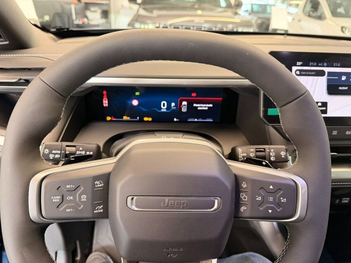 Jeep Compass SUV / Terénní 1,2 l 107 kw