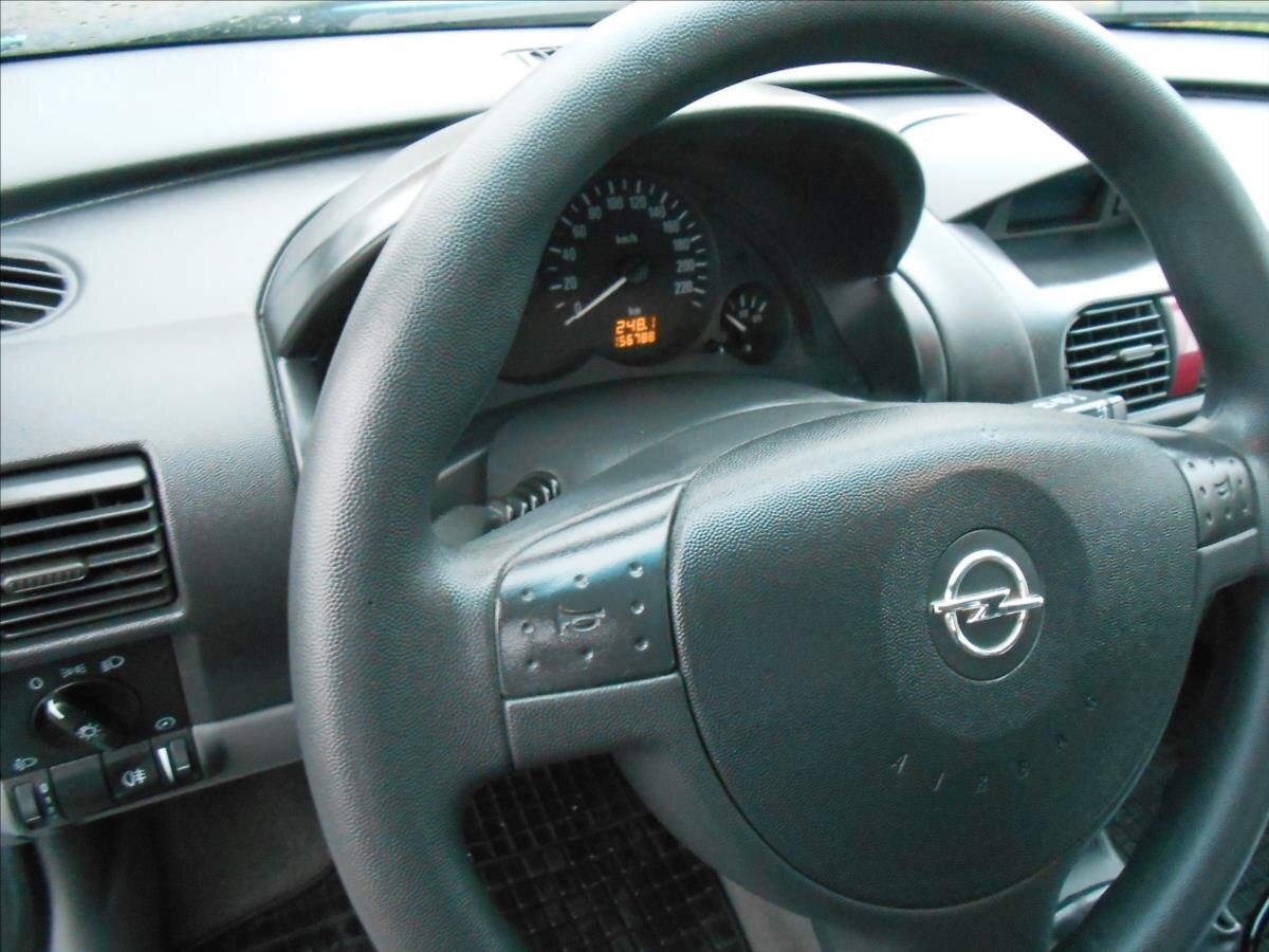 Opel Corsa Hatchback 973,0 43 kw