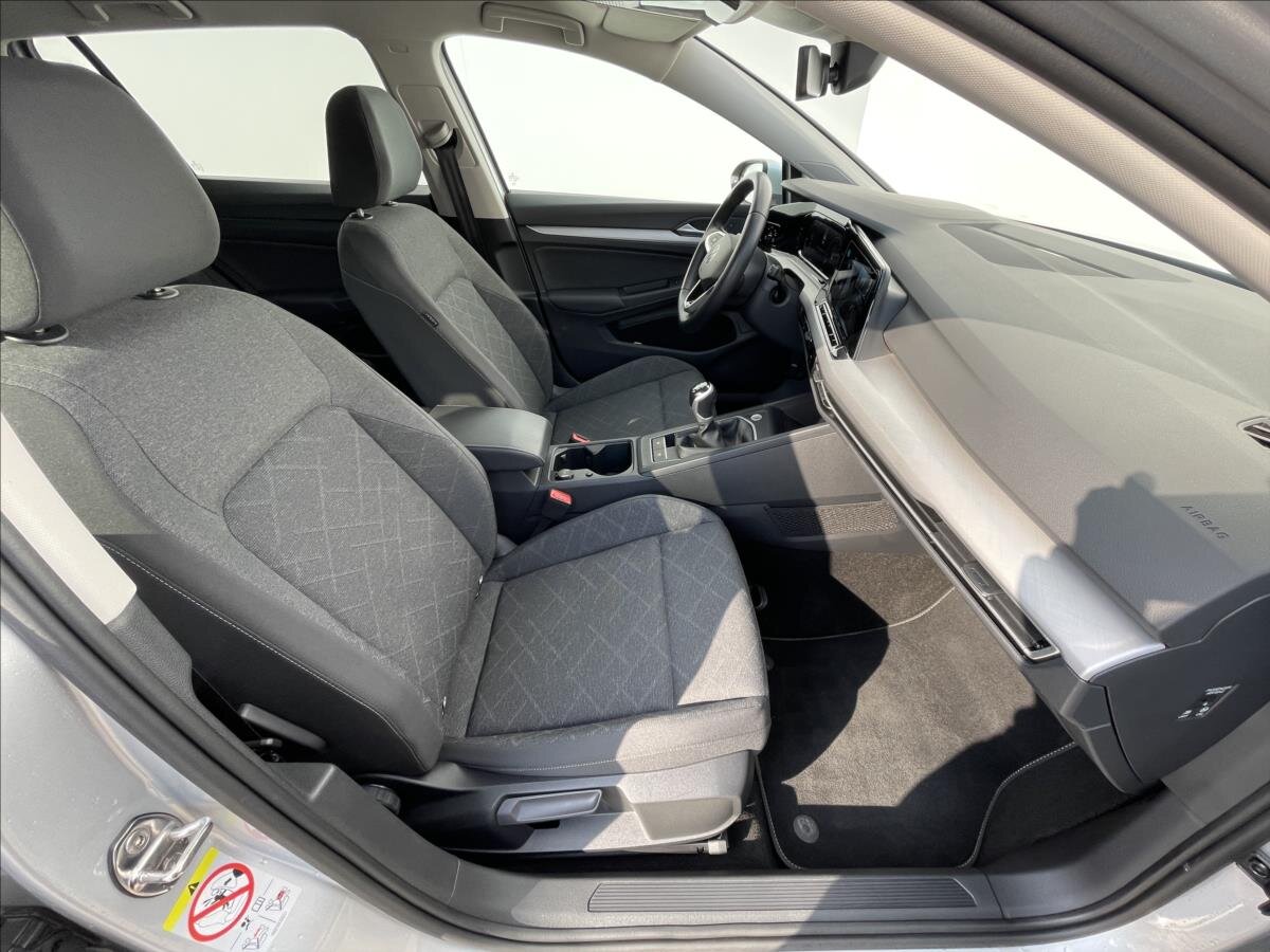 Volkswagen Golf Kombi 1,5 l 96 kw