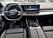 BMW i5 Sedan 0,0 290 kw