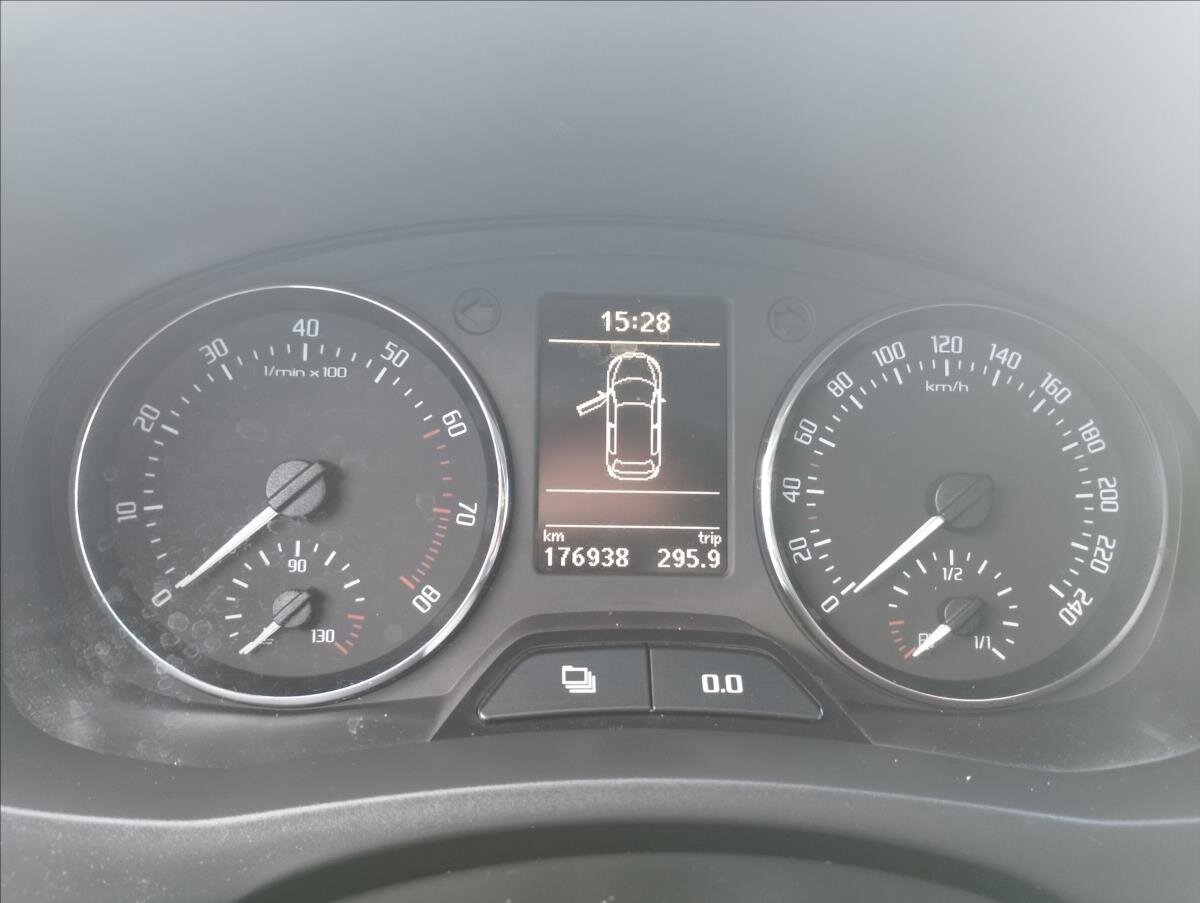 Škoda Roomster MPV 1,2 l 63 kw