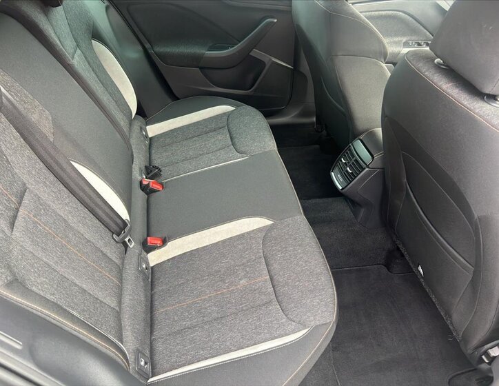 Škoda Scala Hatchback 1,5 l 110 kw