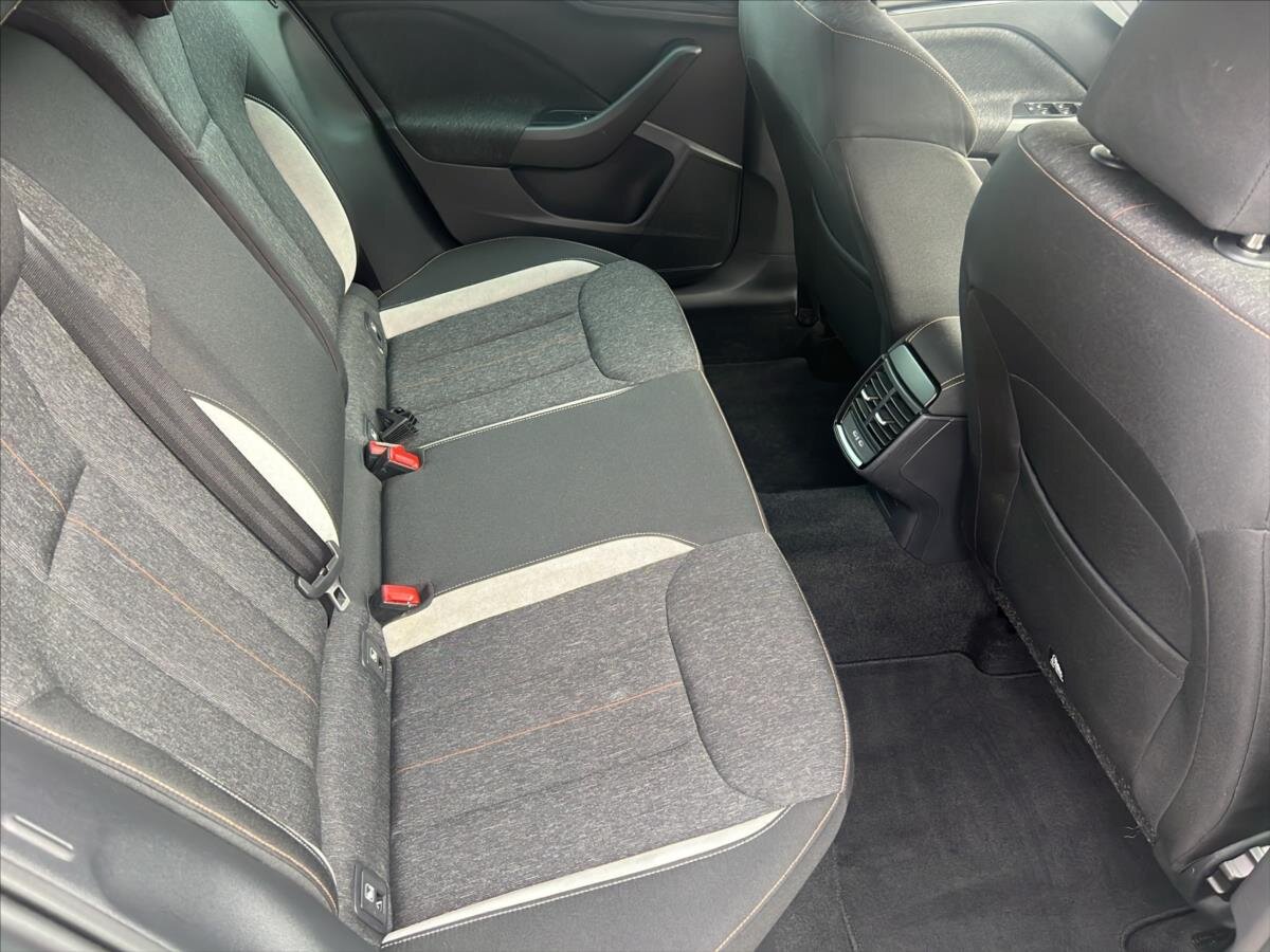 Škoda Scala Hatchback 1,5 l 110 kw