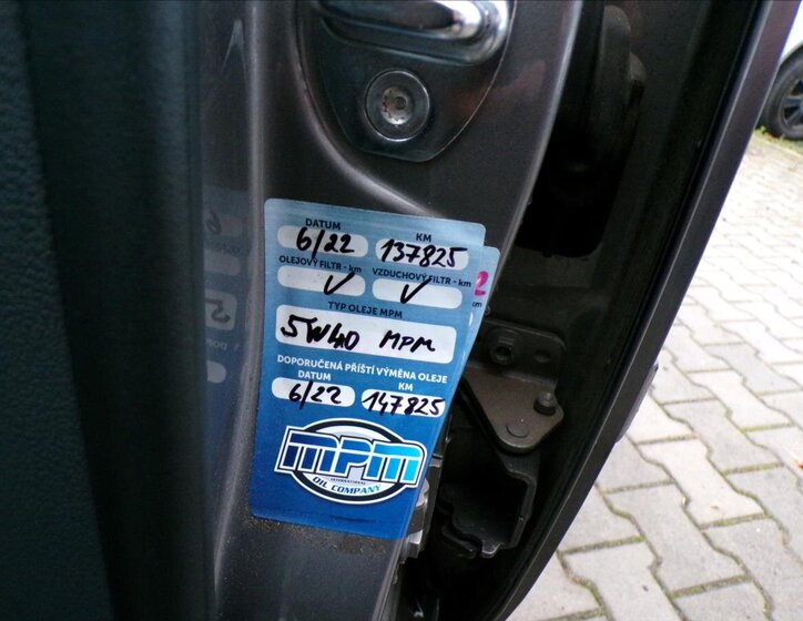 Volkswagen Touran 25