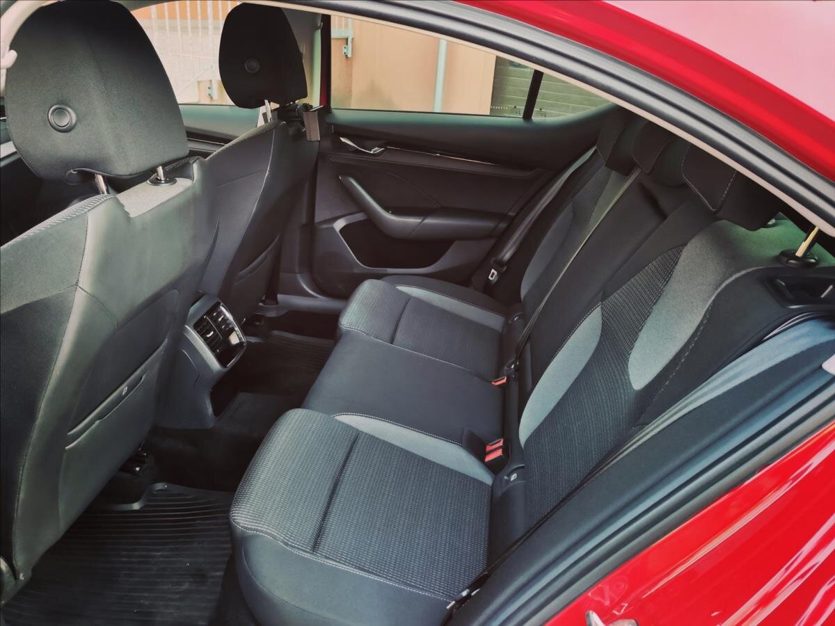 Škoda Octavia Sedan 0,0 110 kw