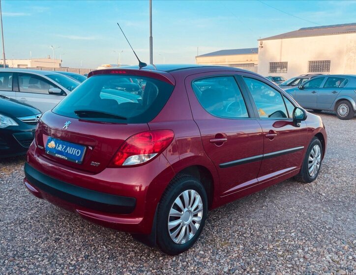 Peugeot 207 Hatchback 1,4 l 54 kw