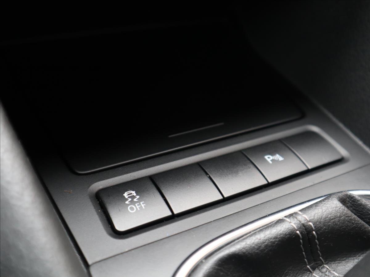 Volkswagen Golf Hatchback 2,0 l 125 kw