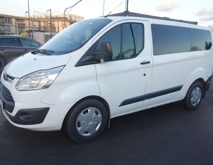 Ford Transit Custom 1