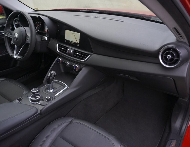 Alfa Romeo Giulia Liftback 2,1 l 132 kw