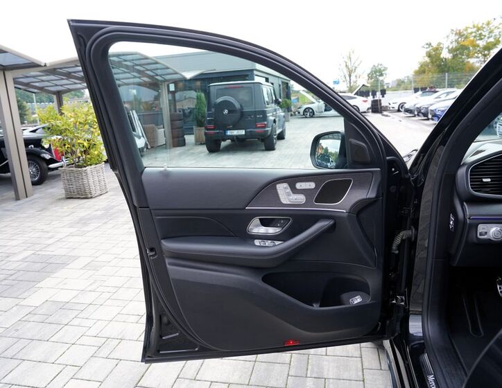 Mercedes-Benz GLE 11