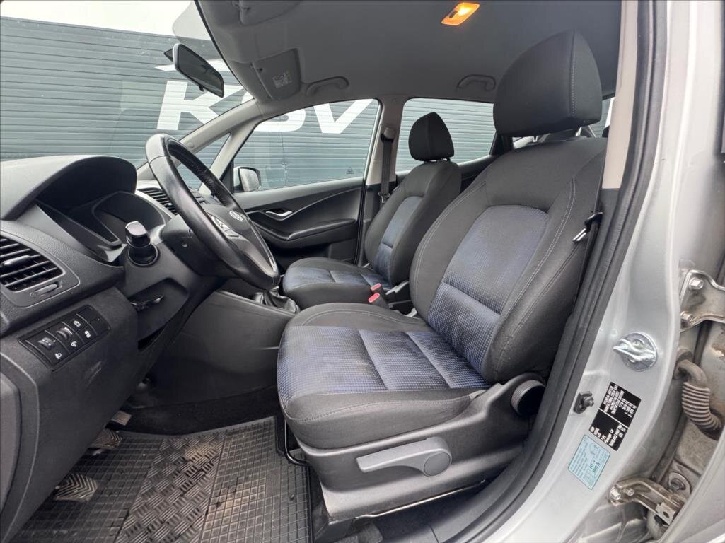 Hyundai ix20 MPV 1,6 l 91 kw