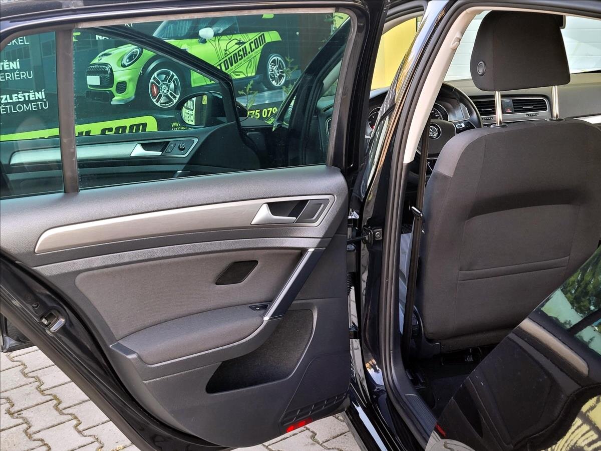 Volkswagen Golf Hatchback 1,4 l 90 kw