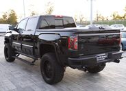 GMC Sierra 4