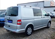 Volkswagen Transporter Kombi 2,5 l 96 kw