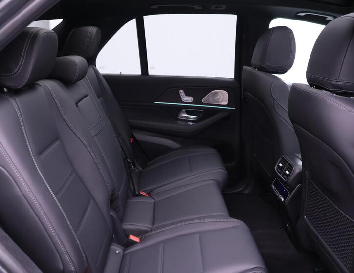 Mercedes-Benz GLE 17