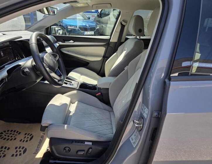 Volkswagen Golf Kombi 2,0 l 85 kw