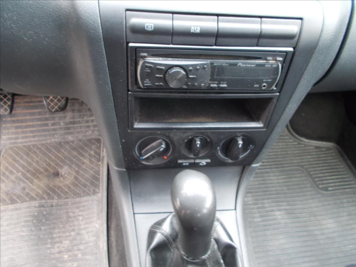 Škoda Octavia Sedan / Limuzína 1,9 l 74 kw