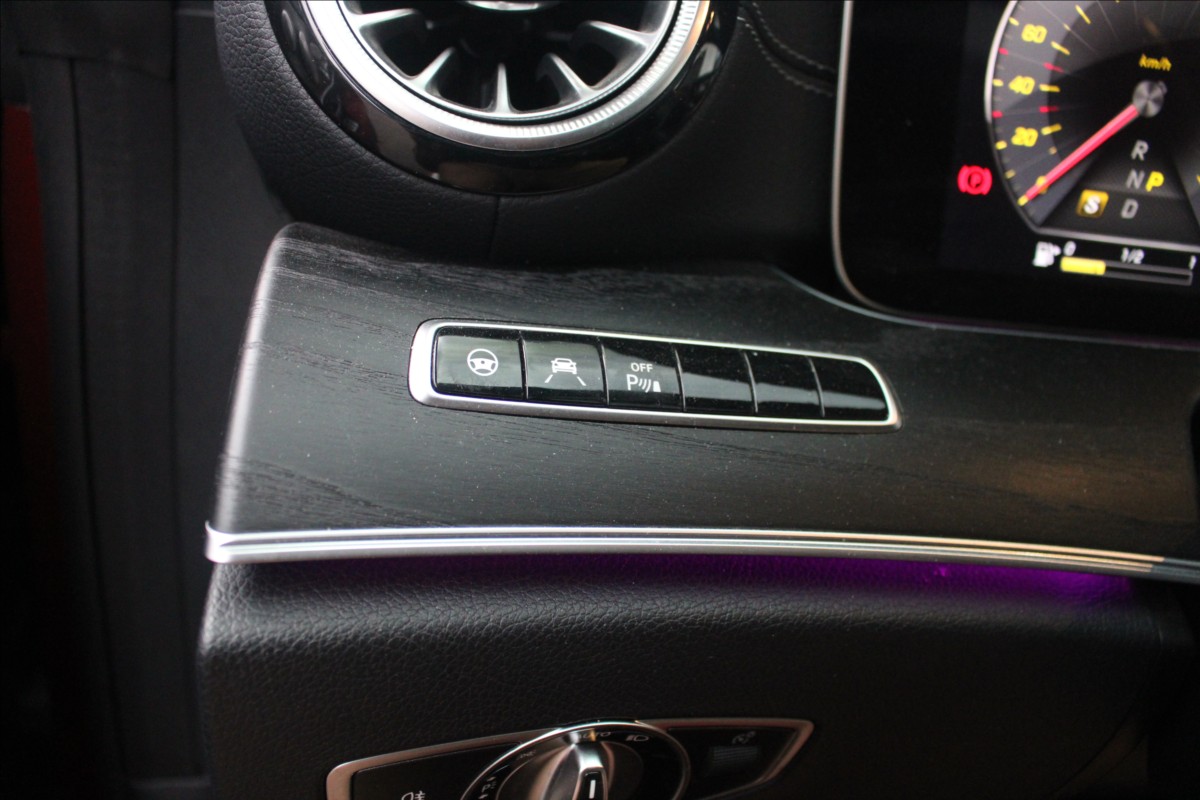 Mercedes-Benz Třídy E