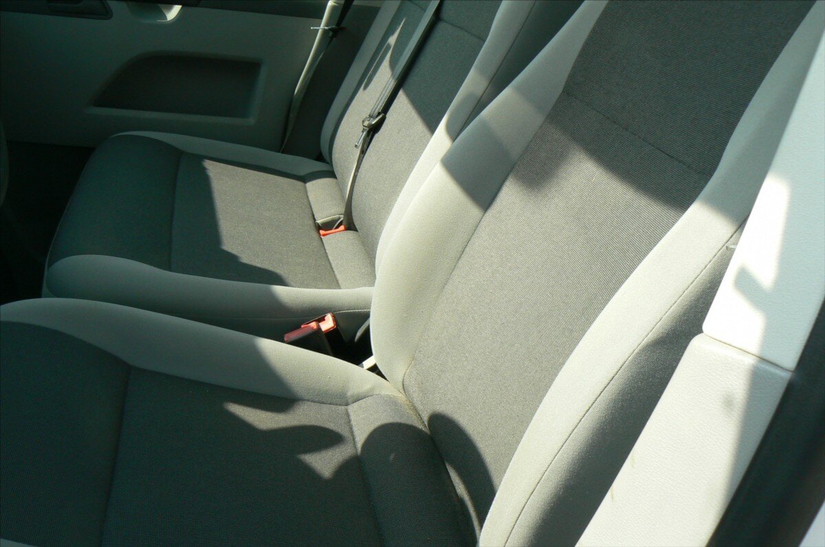 Volkswagen Transporter Sklápěč 2,0 l 103 kw