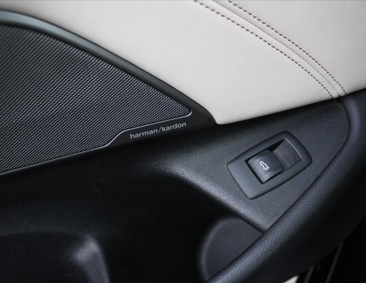 BMW Řada 5 Sedan / Limuzína 3,0 l 250 kw