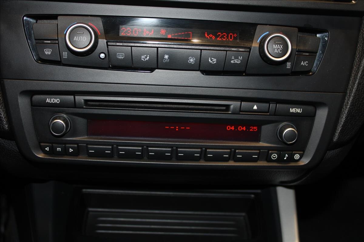 BMW Řada 1 Hatchback 2,0 l 105 kw