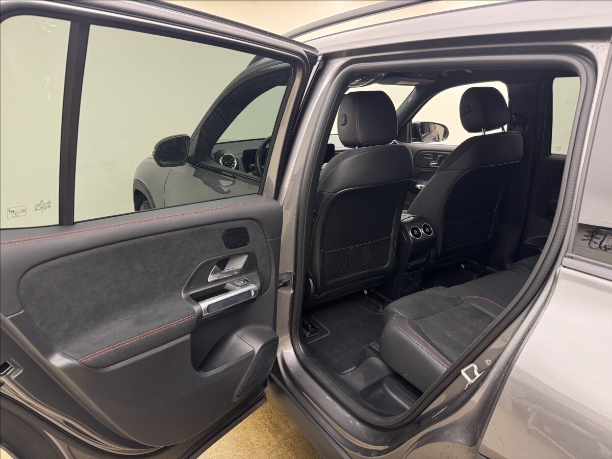 Mercedes-Benz EQB SUV / Terénní 0,0 168 kw