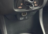 Toyota Aygo Hatchback 998,0 51 kw