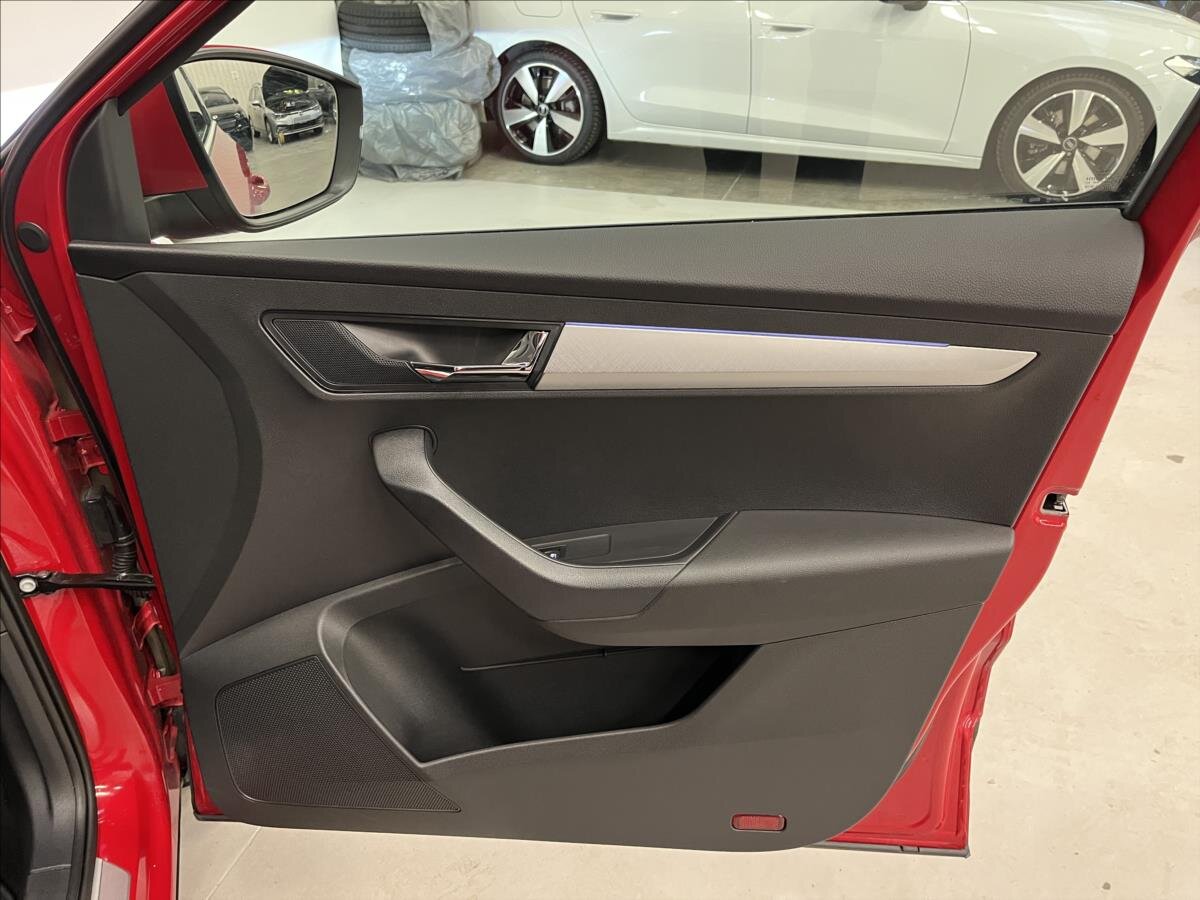 Škoda Karoq SUV 1,5 l 110 kw