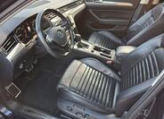 Volkswagen Passat 9