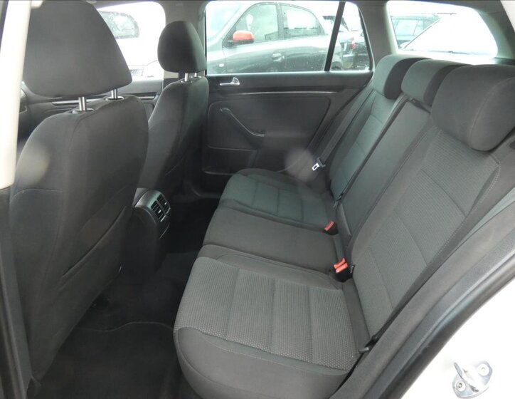 Volkswagen Golf Kombi 1,4 l 90 kw