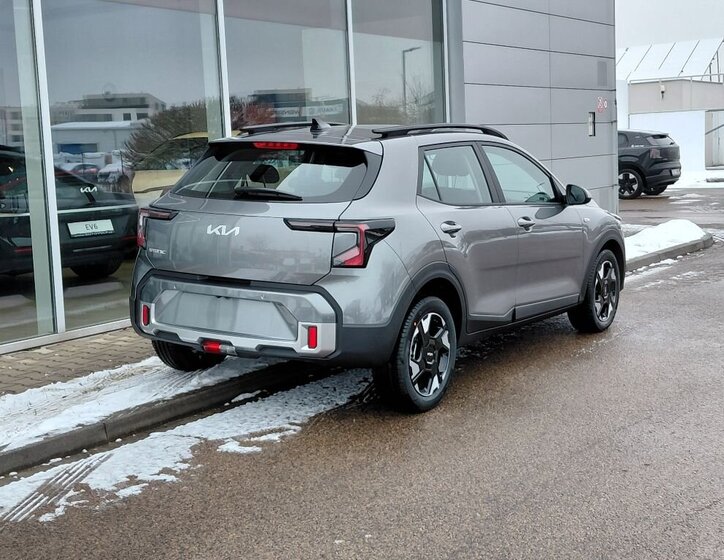 KIA Stonic Hatchback 998,0 74 kw