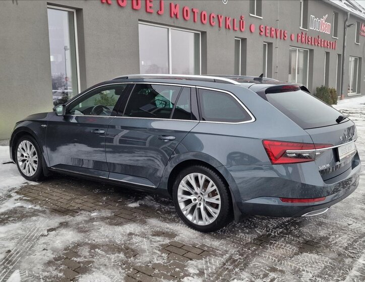 Škoda Superb Kombi 2,0 l 140 kw