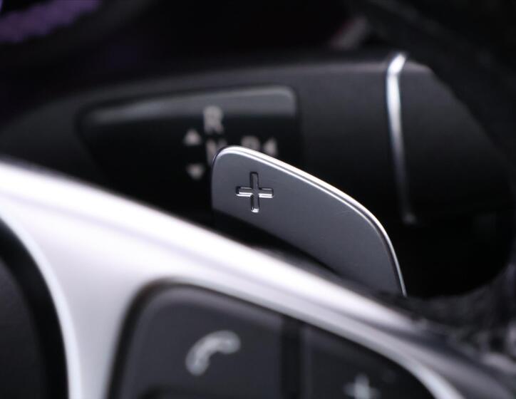 Mercedes-Benz GLC 26