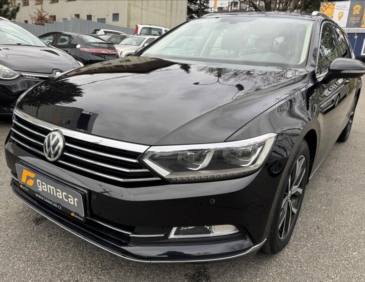 Volkswagen Passat 2