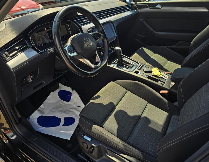 Volkswagen Passat 10