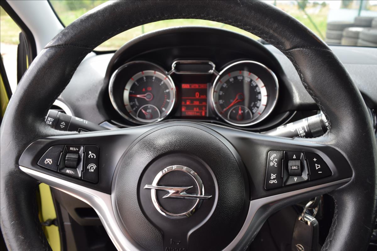 Opel Adam