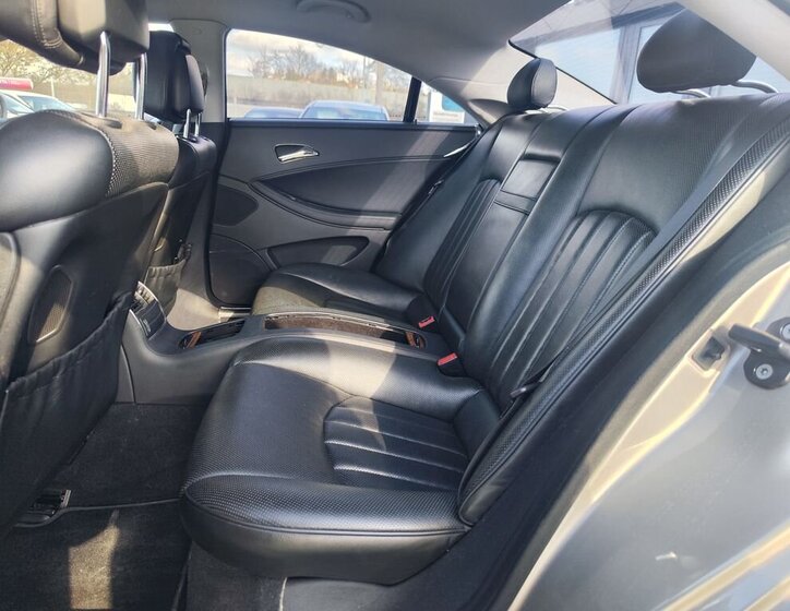 Mercedes-Benz CLS Sedan 3,0 l 165 kw