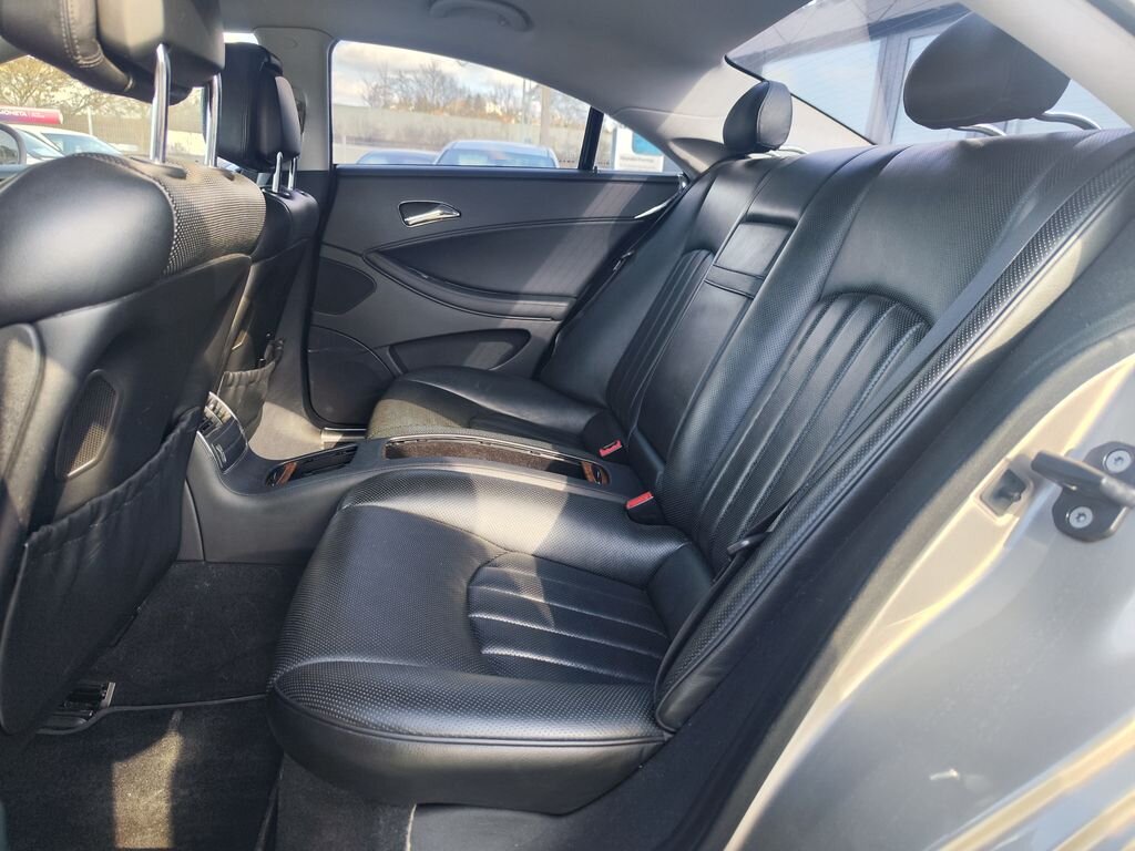 Mercedes-Benz CLS Sedan 3,0 l 165 kw