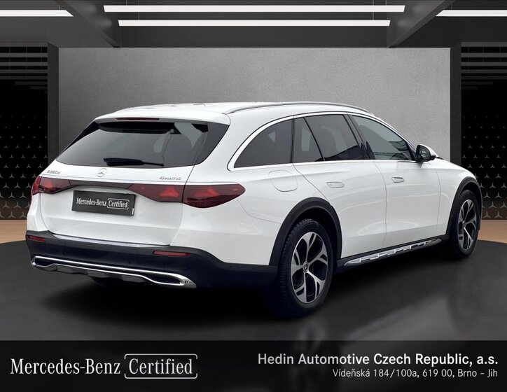 Mercedes-Benz Třídy E Kombi 2,0 l 145 kw