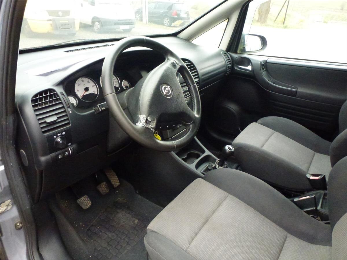 Opel Zafira Kombi 2,2 l 92 kw
