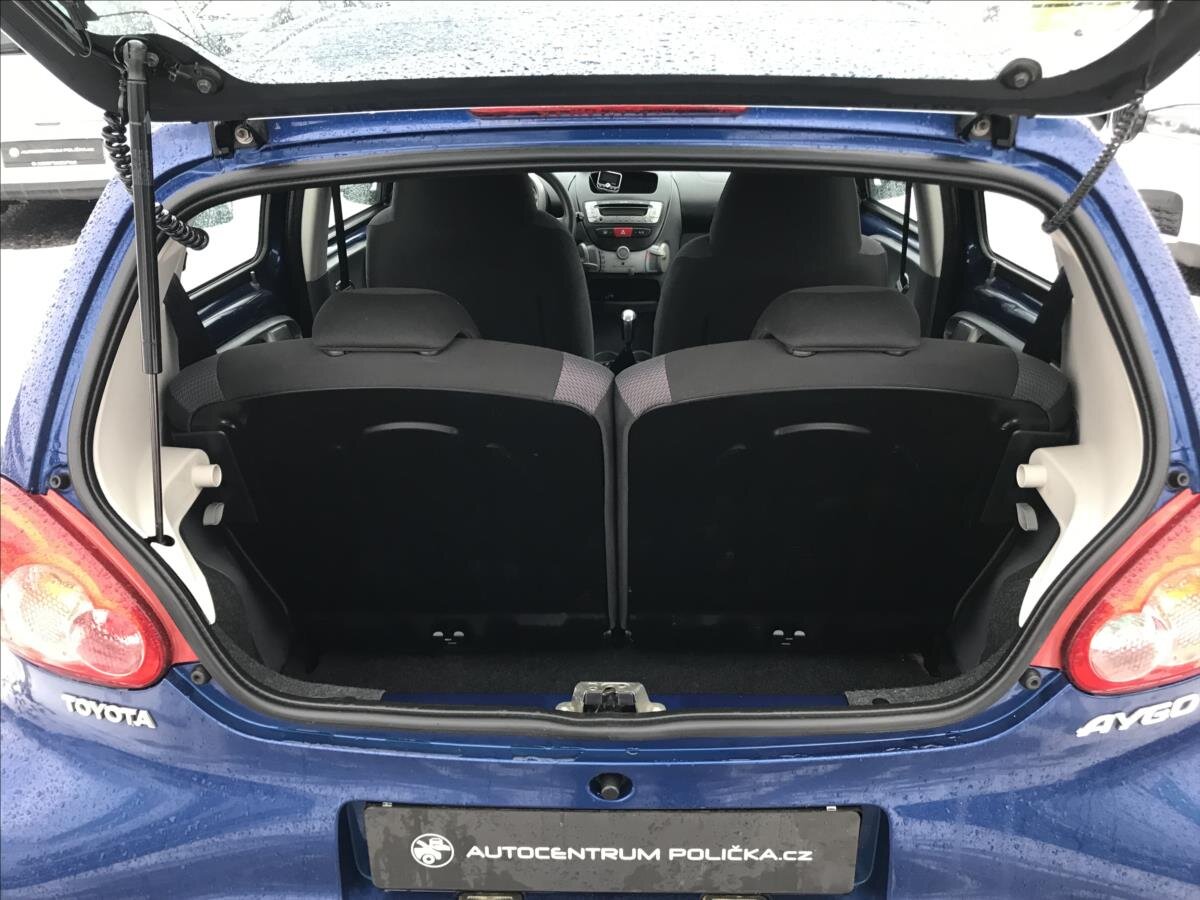 Toyota Aygo Hatchback 998,0 50 kw