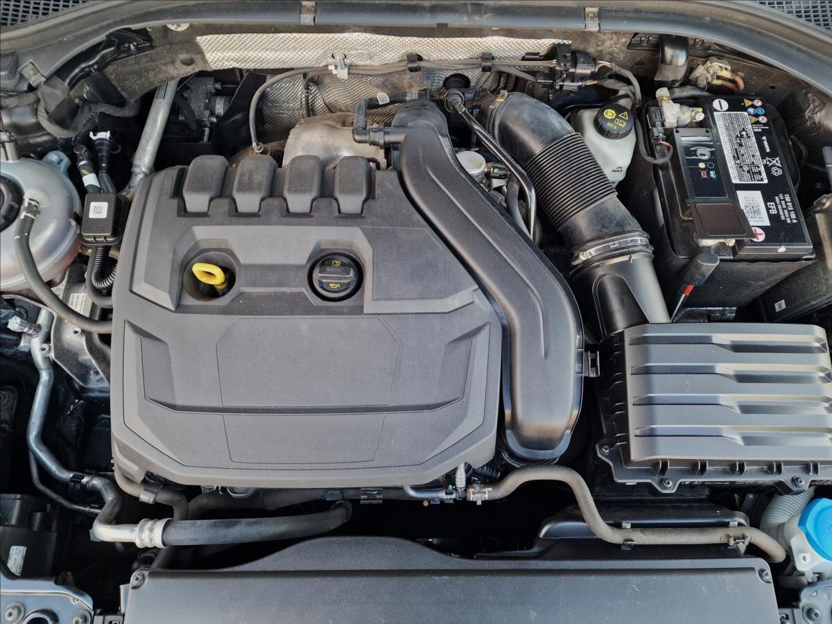 Škoda Superb Liftback 1,5 l 110 kw