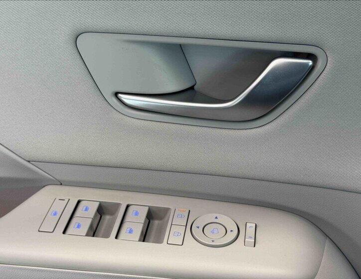 Hyundai Kona SUV 1,6 l 145 kw