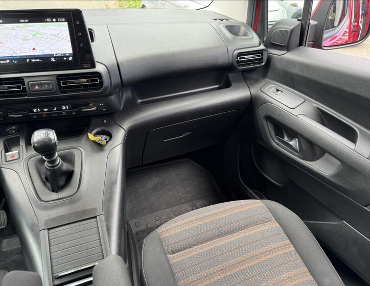 Opel Combo MPV 1,2 l 81 kw