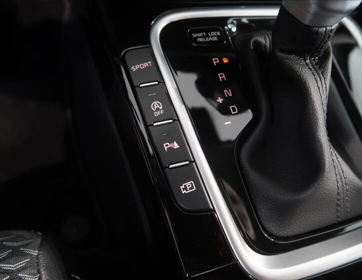 KIA XCeed CUV 1,5 l 103 kw