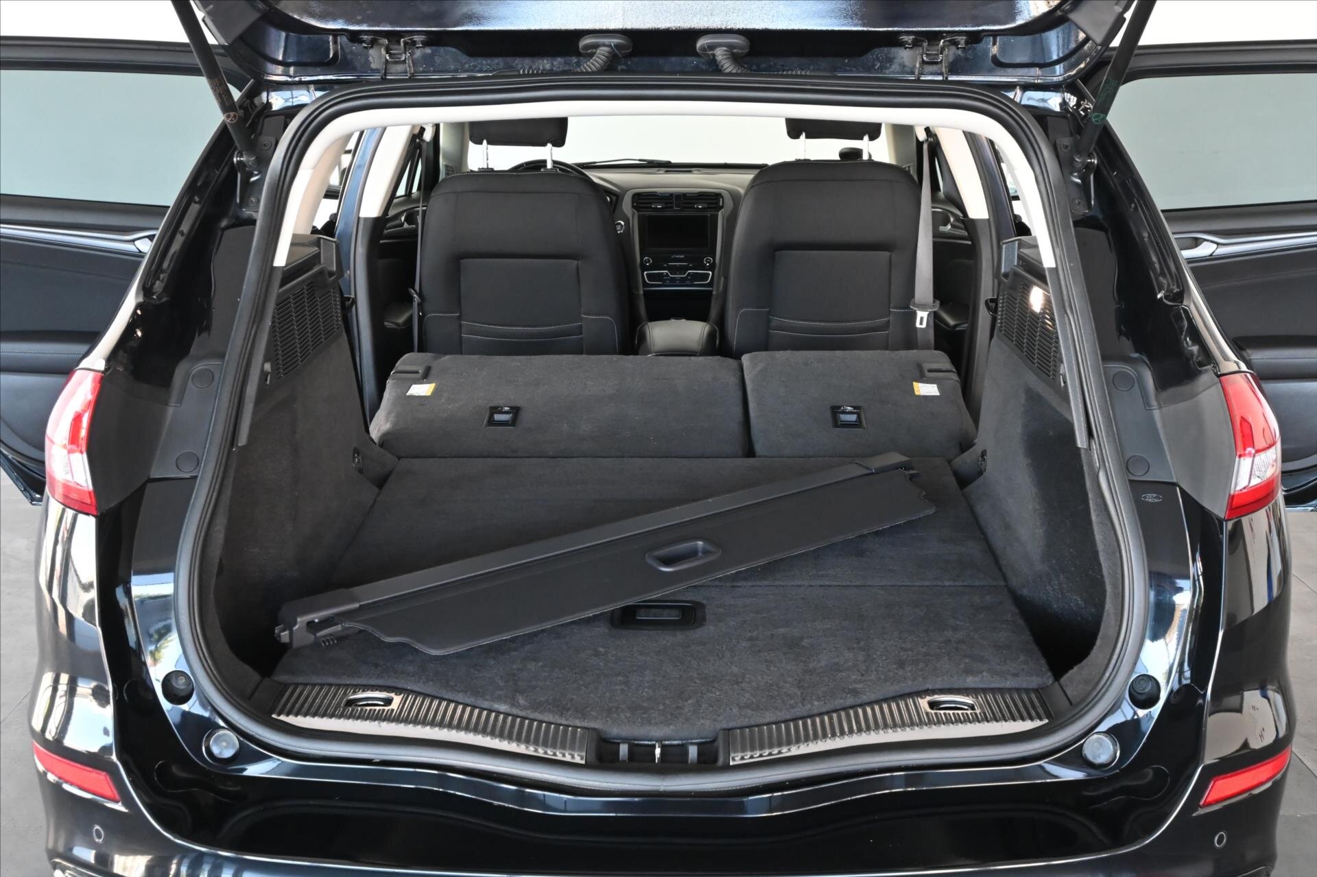 Ford Mondeo Kombi 2,0 l 140 kw