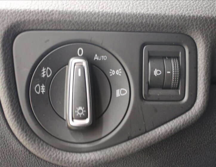 Volkswagen Touran 16