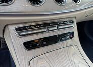 Mercedes-Benz Třídy E 22